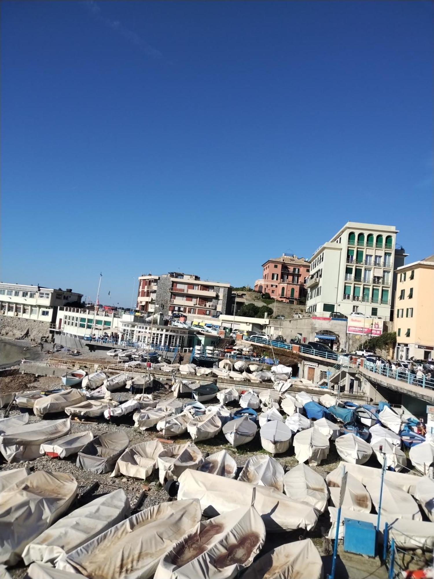 Casa Tabata Fronte Mare Lägenhet Genua Exteriör bild