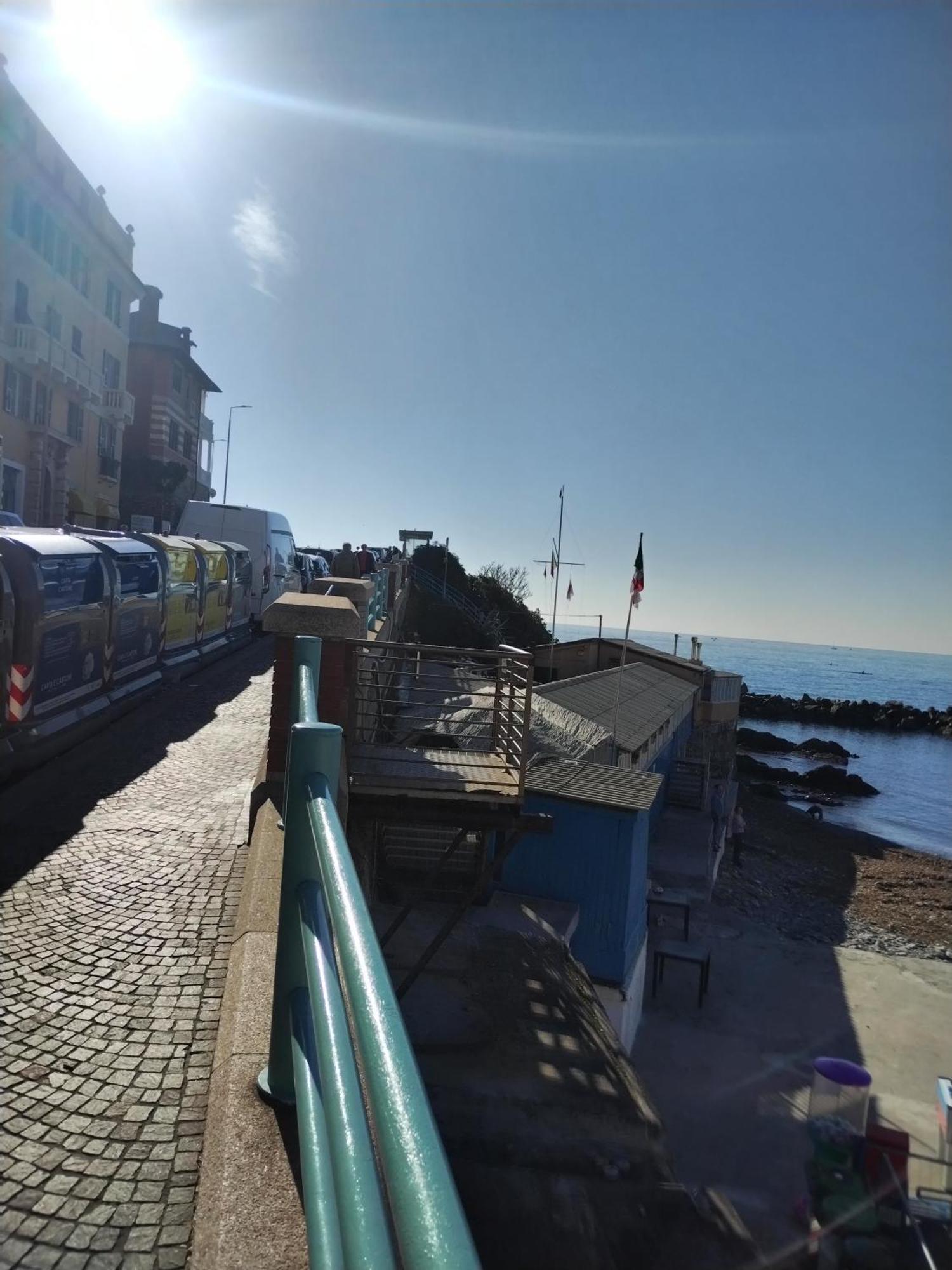 Casa Tabata Fronte Mare Lägenhet Genua Exteriör bild